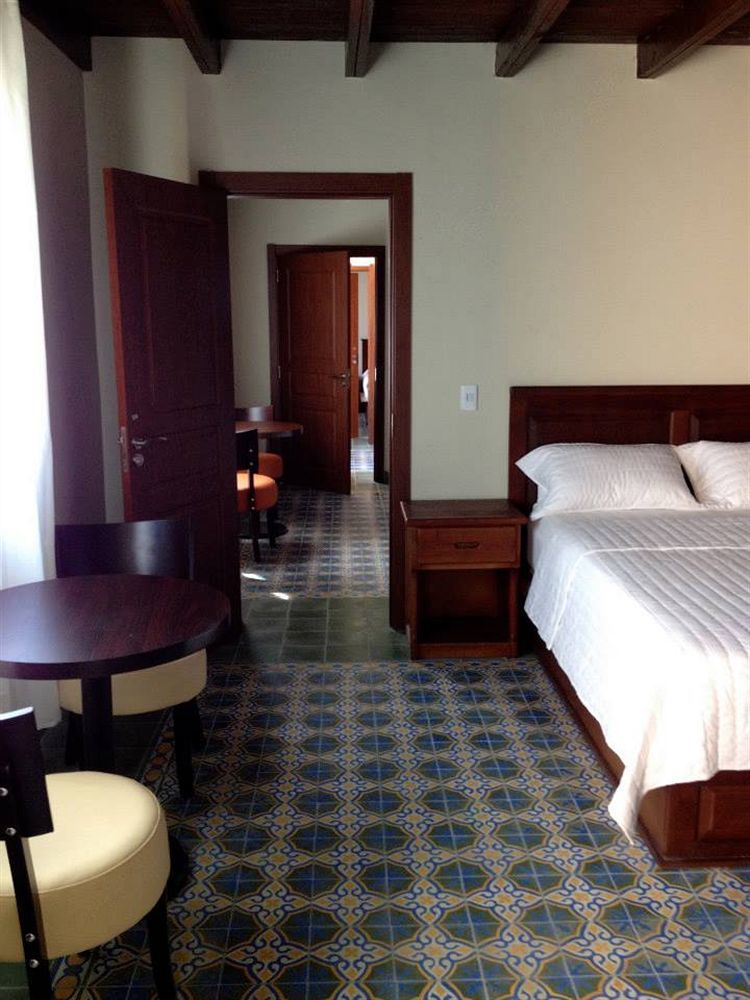 Hotel La Cretonne Ле-Ке Екстер'єр фото