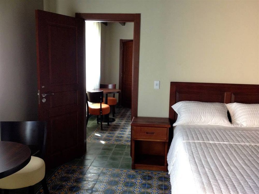 Hotel La Cretonne Ле-Ке Екстер'єр фото